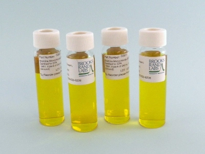 400-002-004 - Solution de monochlorure de brome (BrCl - bromine monochloride) - pack de 4 x 30ml