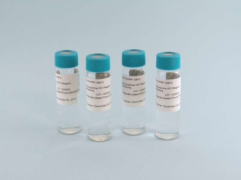 400-002-005 - Réactif à base d'hydroxylamine + HCl, anti-mousse et anti-oxydant - Solution de 30 % (masse/volume) de chlorhydrate d'hydroxylamine avec agent anti-mousse, lot de 4 flacons de 30 ml (120 ml au total)